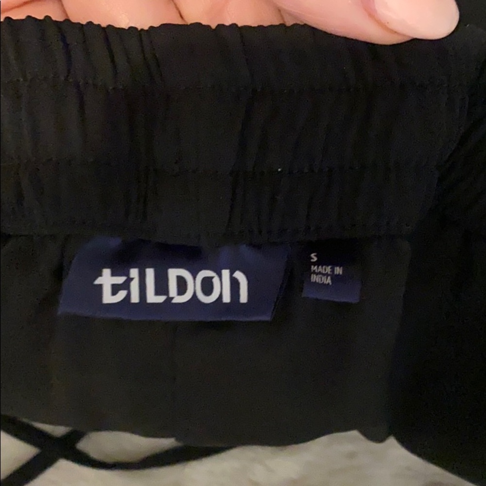 Tildon lace airy short shorts